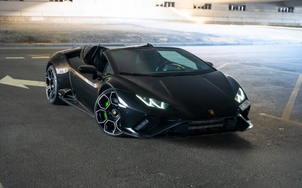 Black Lamborghini Evo Spyder, 2023 Photo 4
