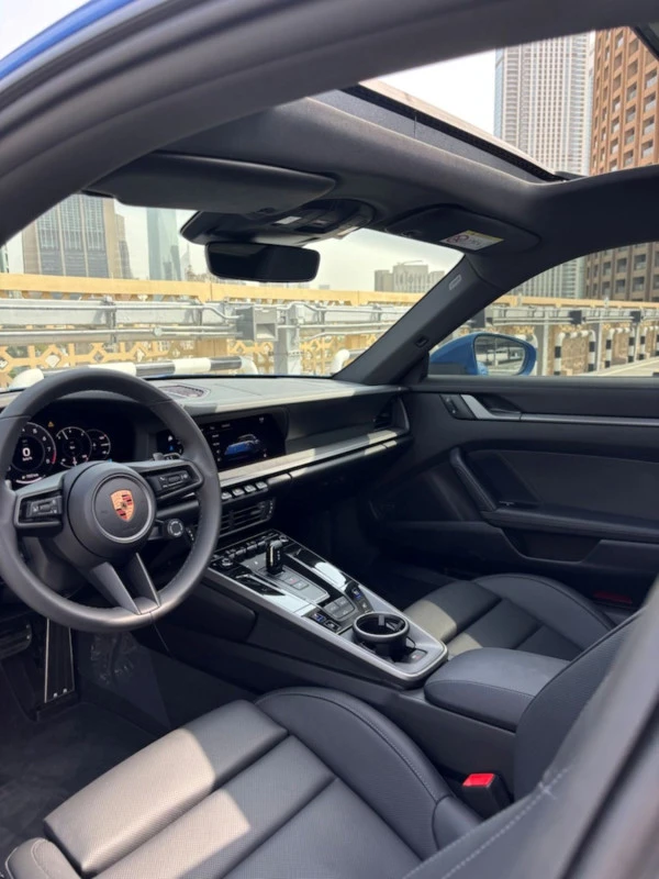 Blue Porsche 911 / Carrera, 2026 Photo 8