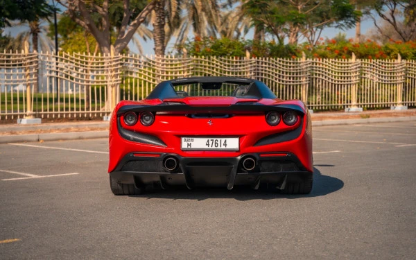 Red Ferrari F8 Tributo Spider, 2022 Photo 5