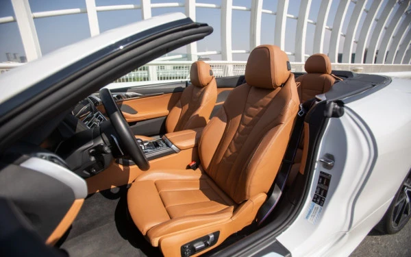 White BMW 840i cabrio, 2021 Photo 6