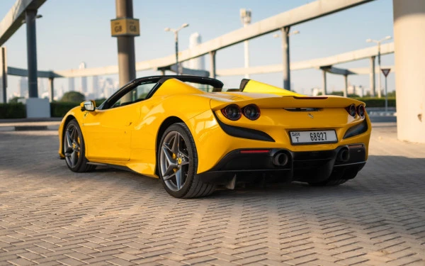 Yellow Ferrari F8 Tributo Spider, 2022 Photo 3