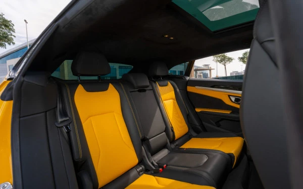 Yellow Lamborghini Urus, 2023 Photo 16